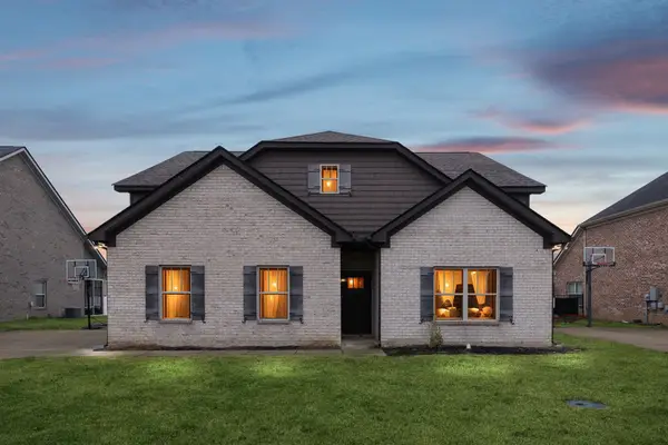 605 Eagleview Dr, Eagleville, TN 37060