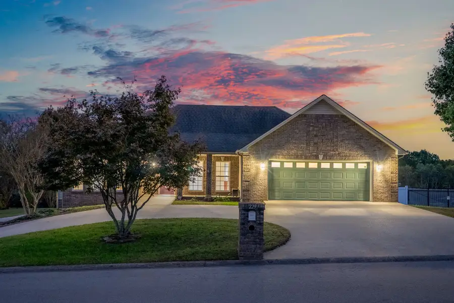 229 Cheshire Rd, Clarksville, TN 37043 - #3