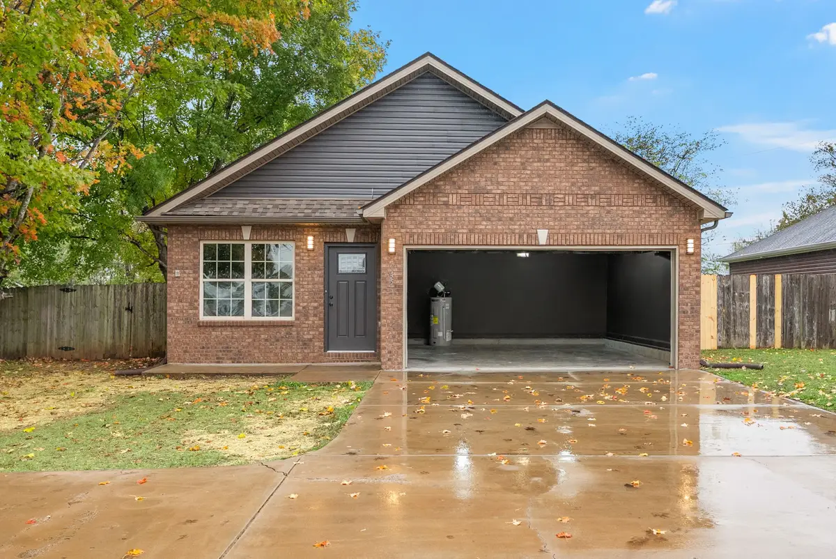 745 Pembroke Oak Grove Rd, Oak Grove, KY 42262 - Image #1