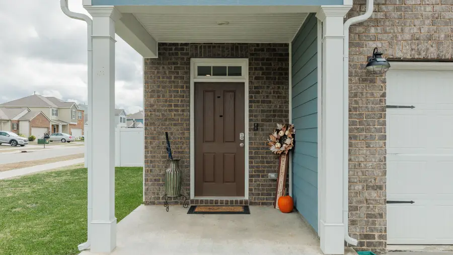 8001 Craighead Dr, Lebanon, TN 37087 - #3