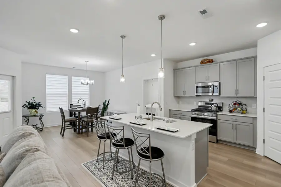 5193 Cothron Dr, White House, TN 37188 - Image #2