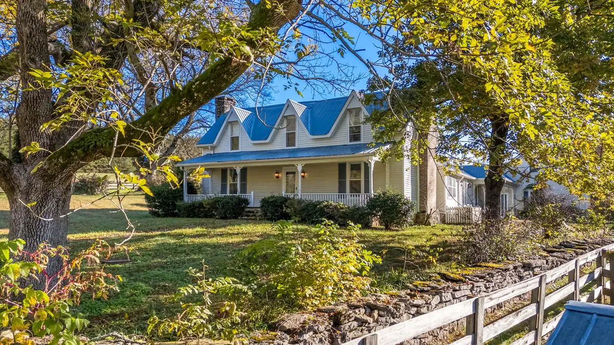 4923 Blue Creek Rd, Lynnville, TN 38472 - Image #1