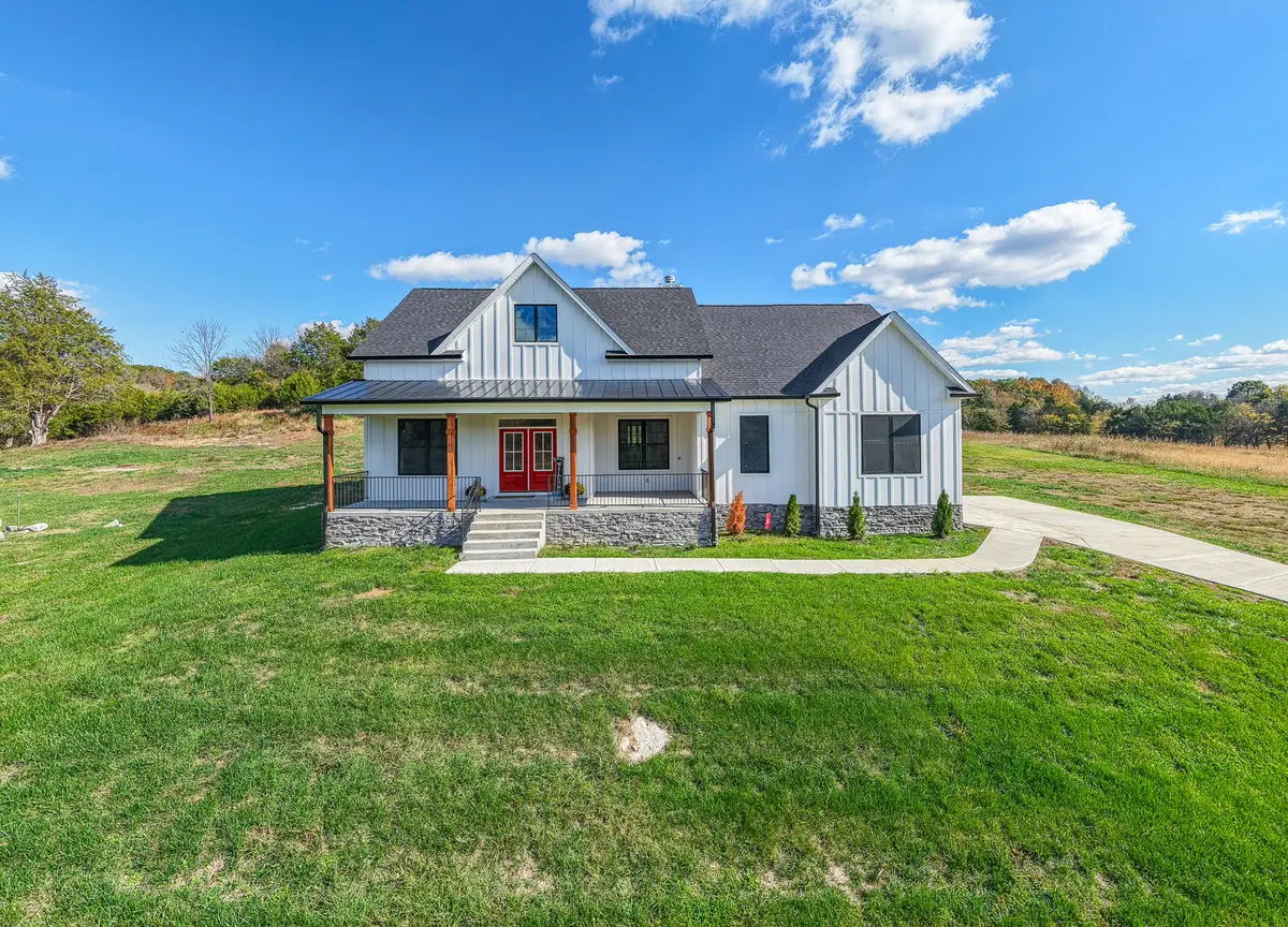 8301 Hartsville Pike Se, Lebanon, TN 37087 - Image #1