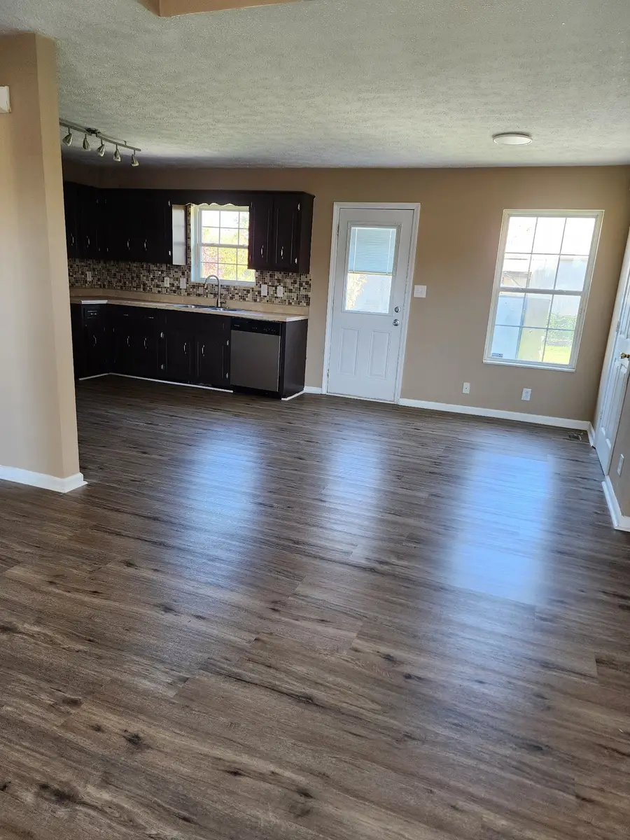 3407 Sandpiper Dr, Clarksville, TN 37042 - Image #3