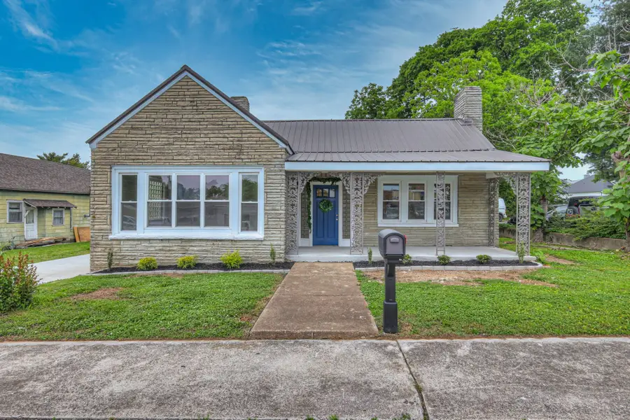 108 Church St, Mount Pleasant, TN 38474 - Image #2