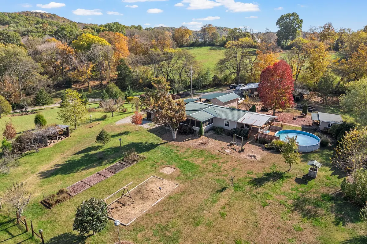 150 Nolen Cir, Gallatin, TN 37066 - Image #1