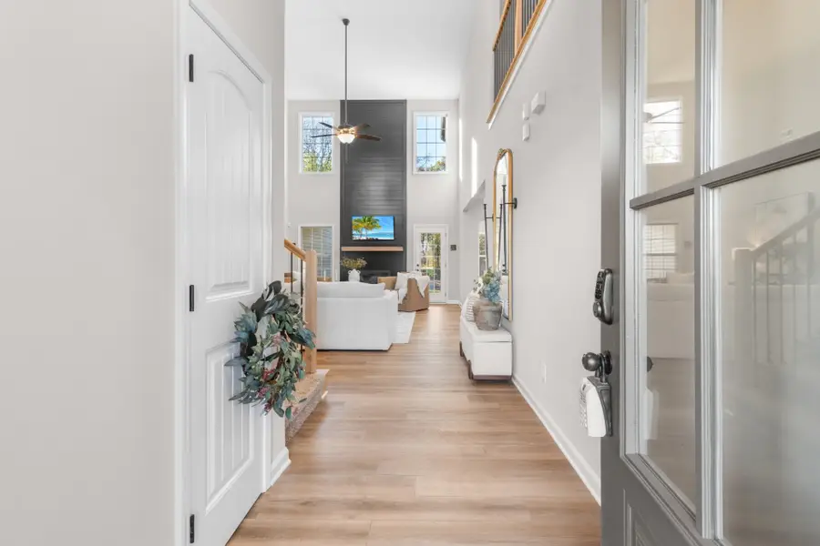 607 Marblewing Ct, Clarksville, TN 37043 - #2