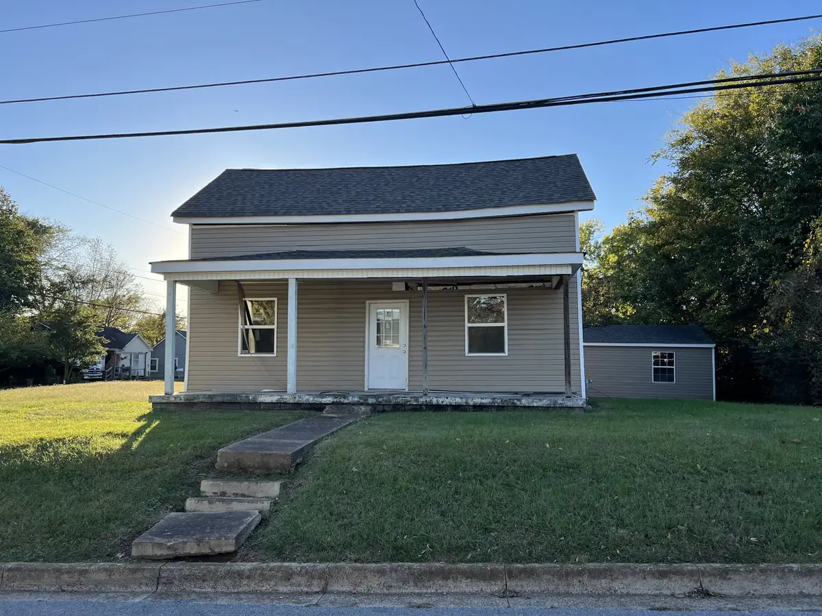 122 Shelton St, Clarksville, TN 37040 - #1