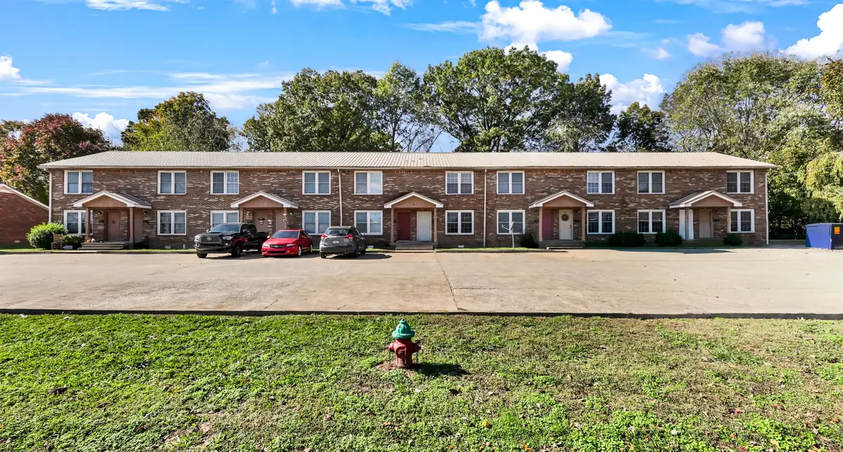 140 Darlene Dr, Clarksville, TN 37042 - #1