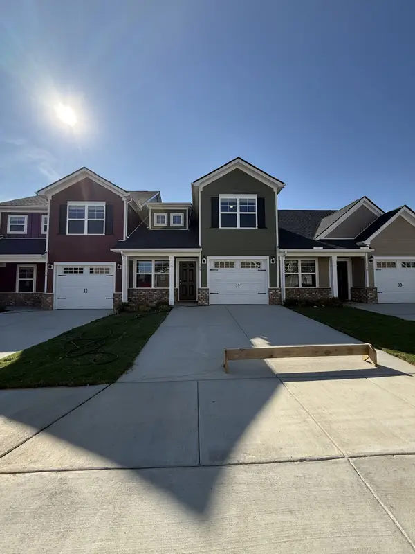 310 Selesia Lane, Pleasant View, TN 37146
