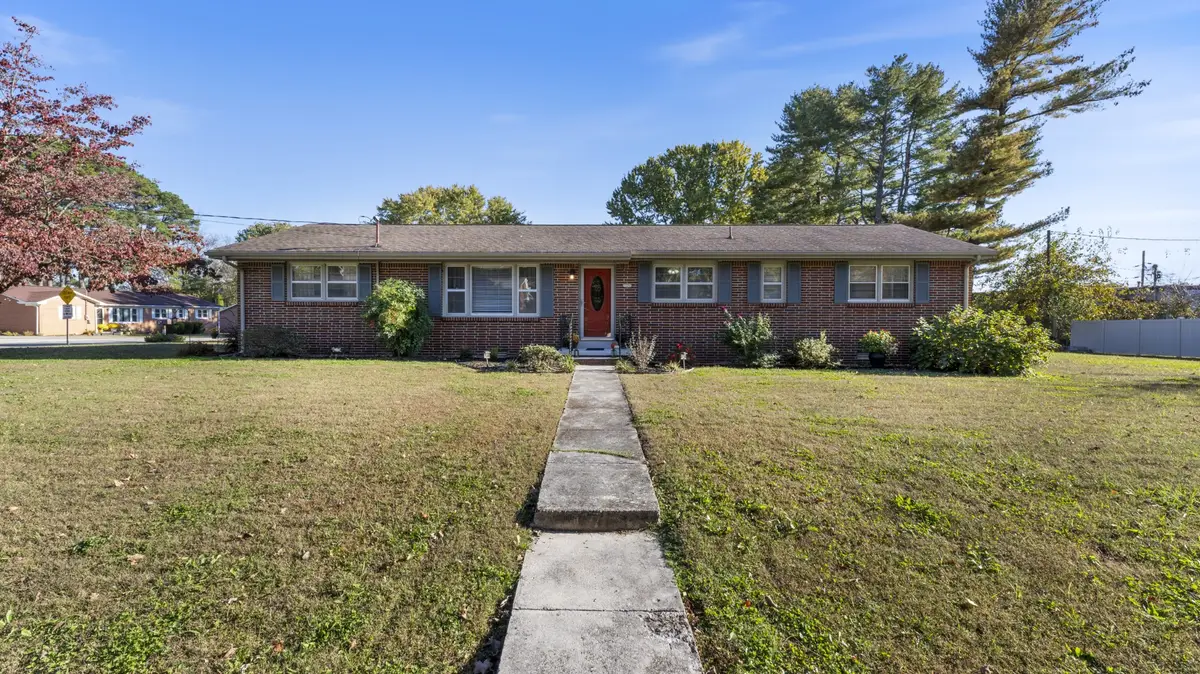 210 E Petty Ln, Winchester, TN 37398 - Image #1