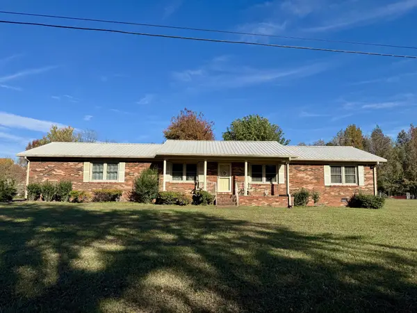 220 Indian Creek Rd, Mc Ewen, TN 37101