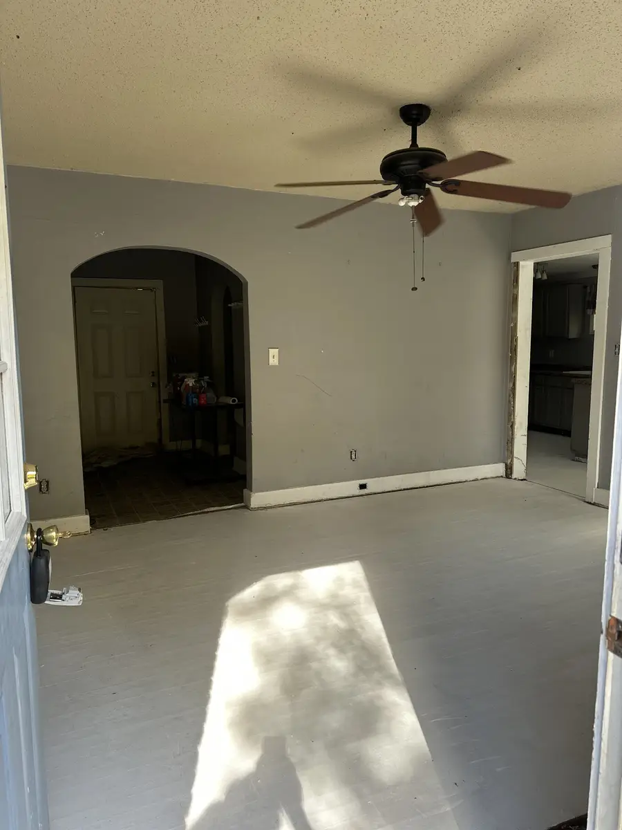 315 Hickory Grove Blvd, Clarksville, TN 37040 - #2