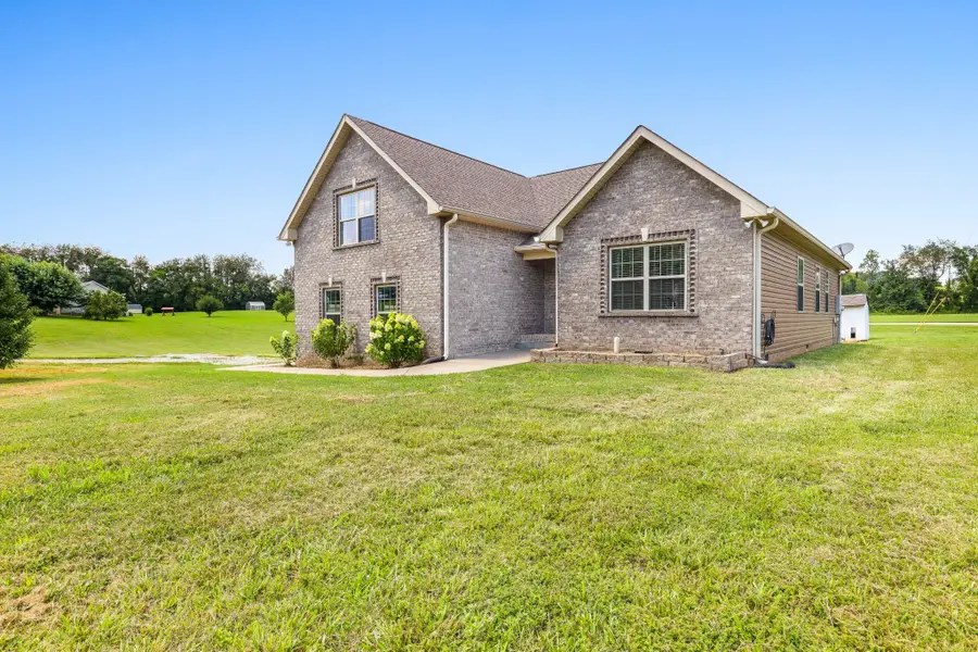 4927 Minnis Rd, Springfield, TN 37172 - Image #3