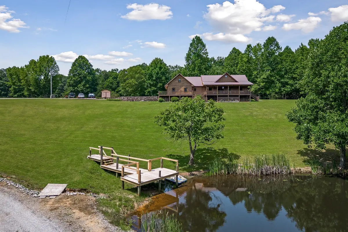 270 Graves Ln, McMinnville, TN 37110 - #1