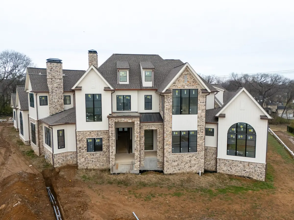 8102 Turning Point Dr, Brentwood, TN 37027 - #1