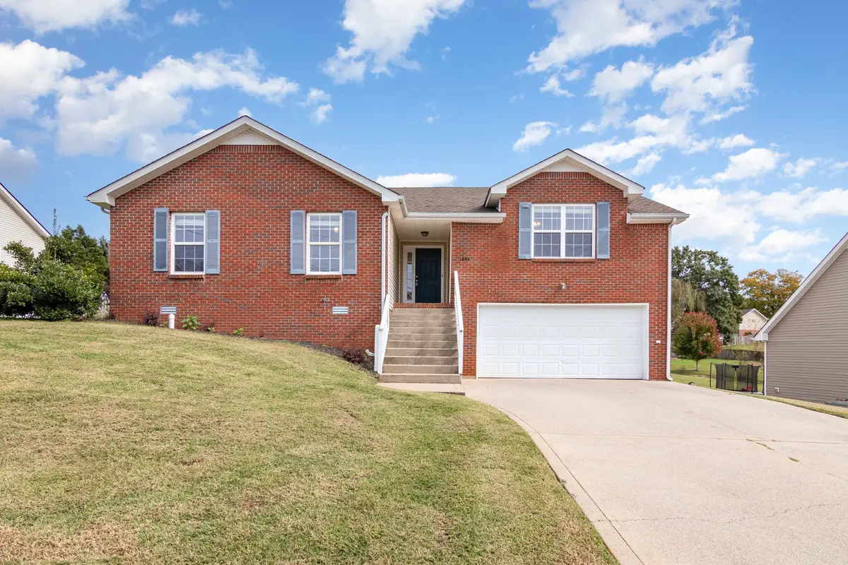 1845 Twin Rivers Rd, Clarksville, TN 37040 - #1