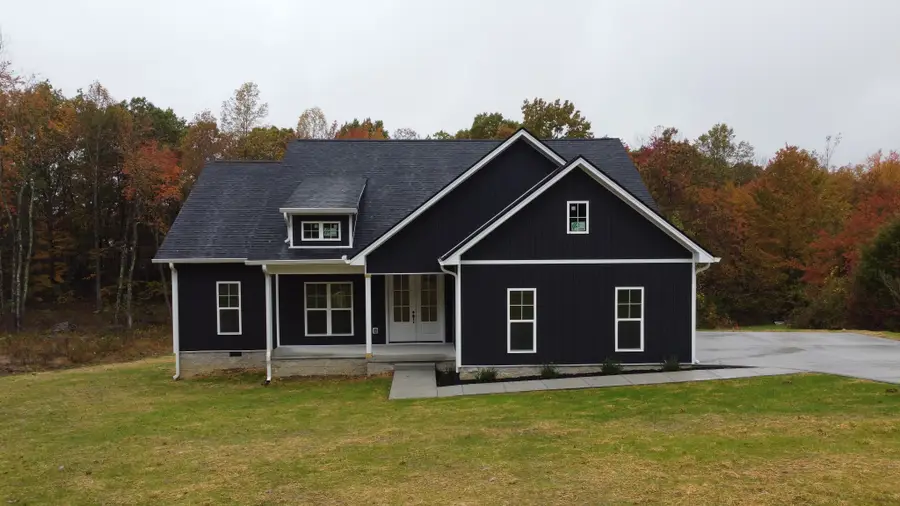 371 W Meadow Creek Rd, Monterey, TN 38574 - Image #2