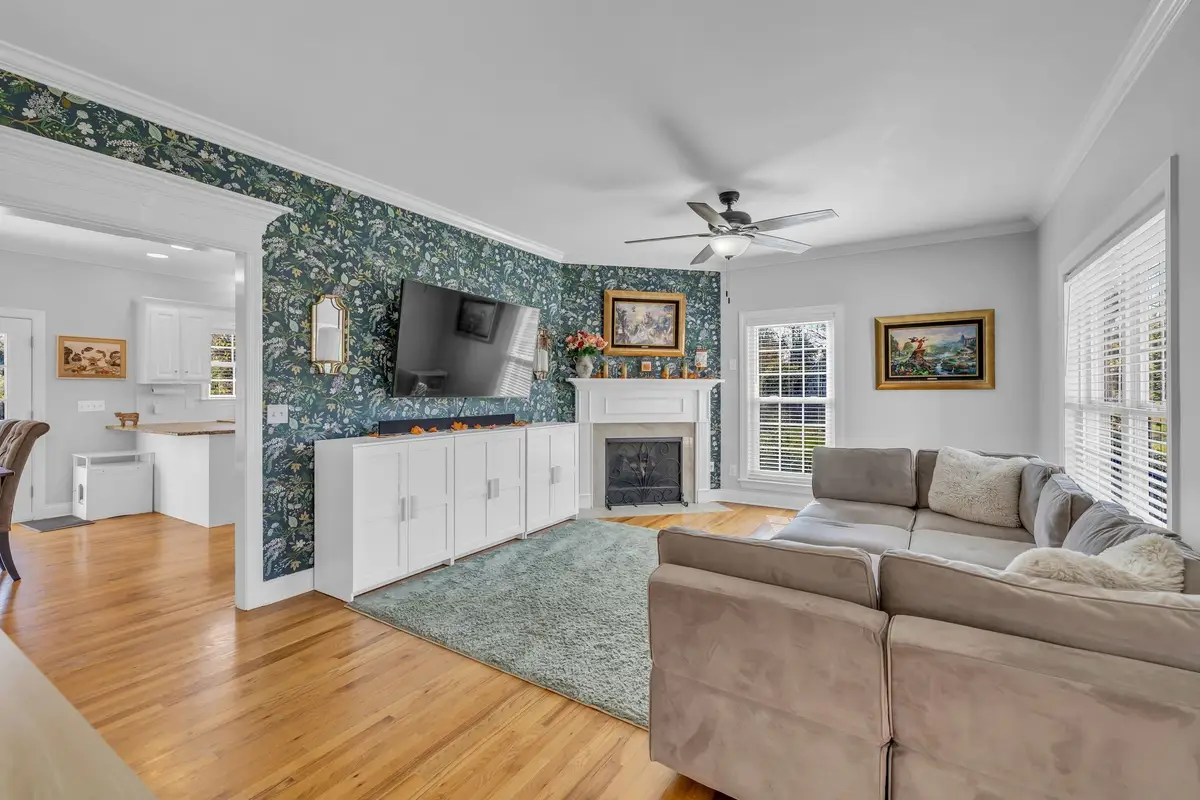 13535 Versailles Rd, Rockvale, TN 37153 - #1