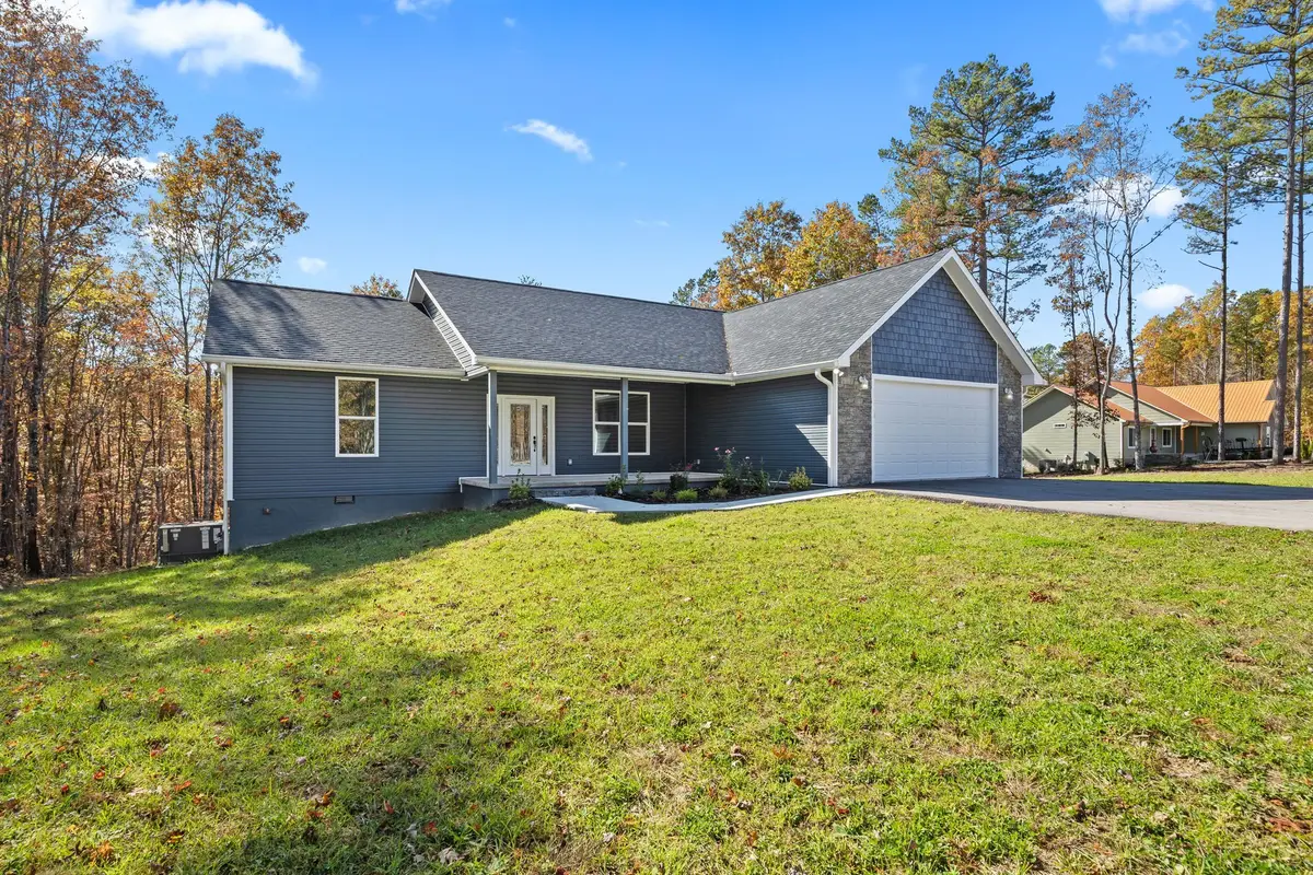 108 Creekview Ct, Jamestown, TN 38556 - #1