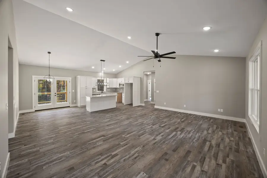 108 Creekview Ct, Jamestown, TN 38556 - #3