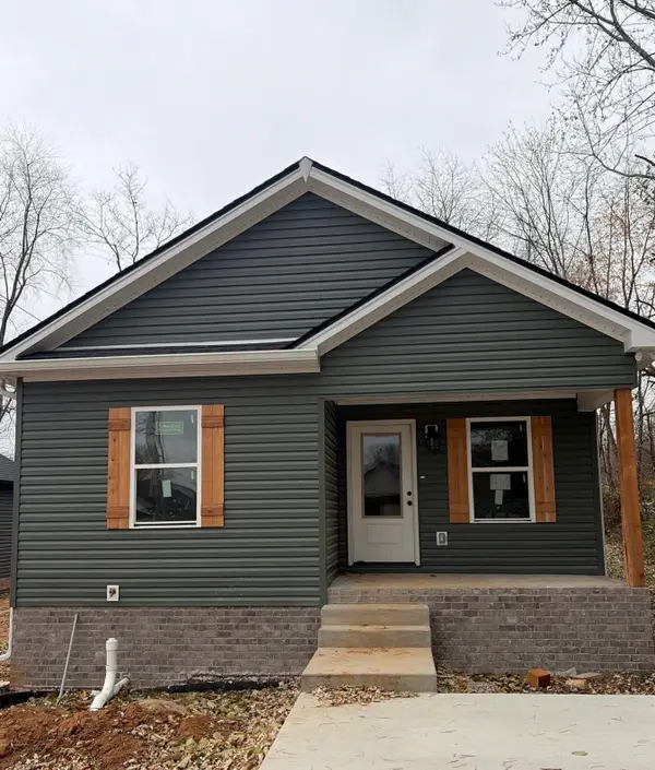 410 Church St, Portland, TN 37148