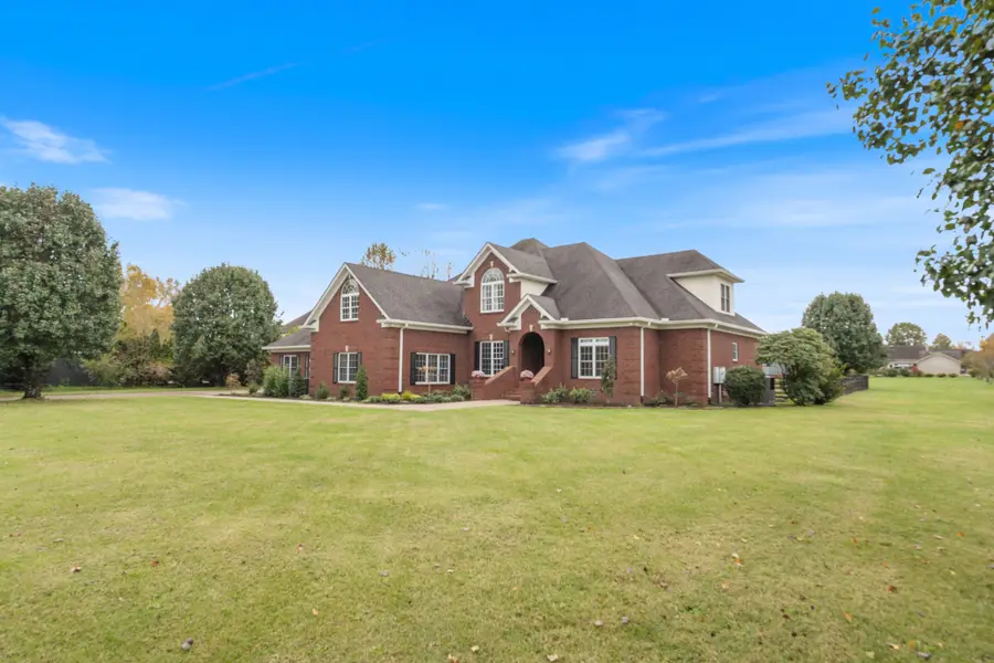 1926 Irby Ln, Murfreesboro, TN 37127 - Image #2