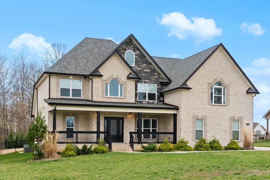 1592 Charles Bell Rd, Clarksville, TN 37040 - #2