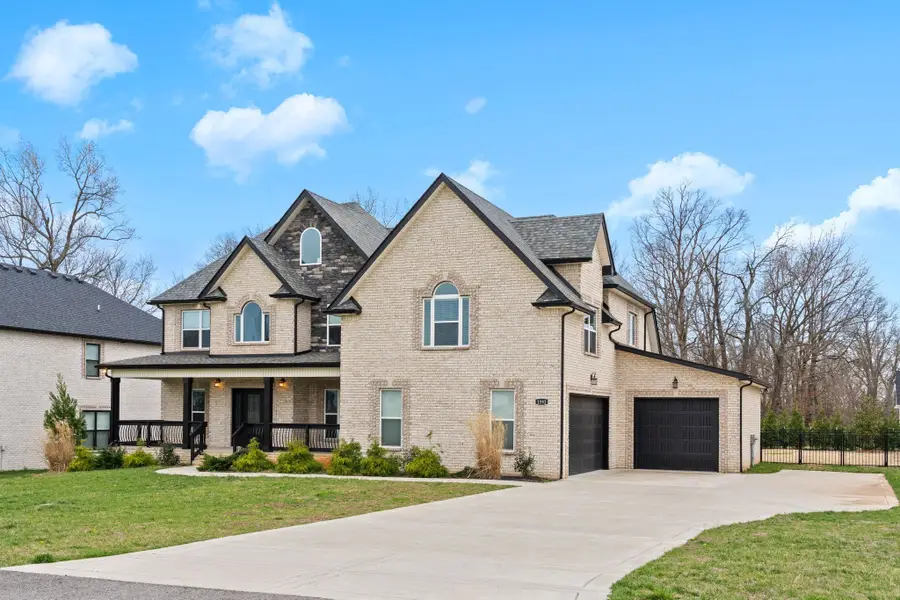 1592 Charles Bell Rd, Clarksville, TN 37040 - #3