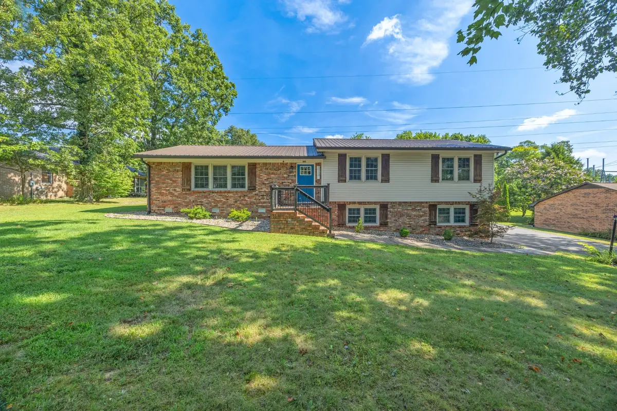1015 Tanglewood Dr, Cookeville, TN 38501 - Image #1