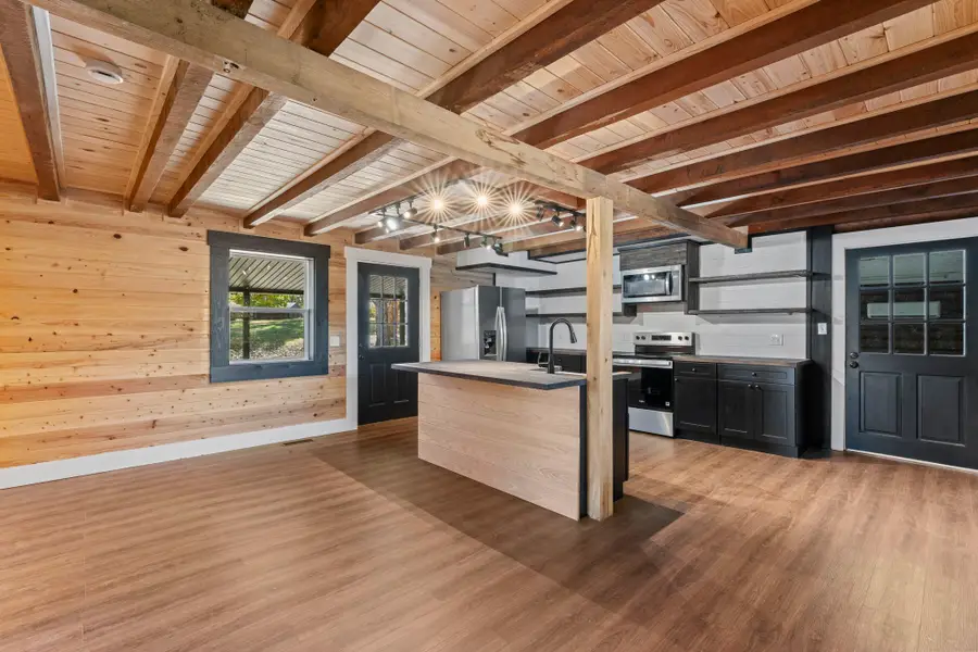 7121 Robinson Dr, Fairview, TN 37062 - Image #2