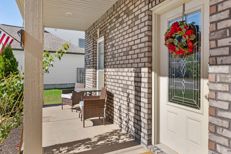 561 Tacoma Dr, Clarksville, TN 37043 - #2
