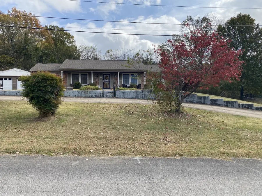 201 Glendale Cir, Pulaski, TN 38478 - #3