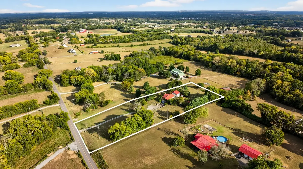 315 Cummings Ln, Gallatin, TN 37066 - Image #1