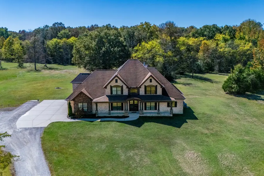 1591 N Lovvorn Rd, Christiana, TN 37037 - Image #2