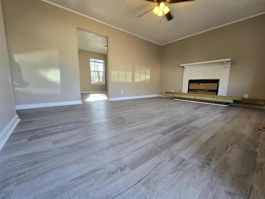 414 Pacific Ave, Oak Grove, KY 42262 - Image #3