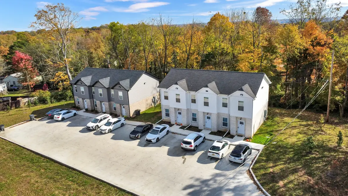 1660 Golf Club Ln, Clarksville, TN 37043 - #1