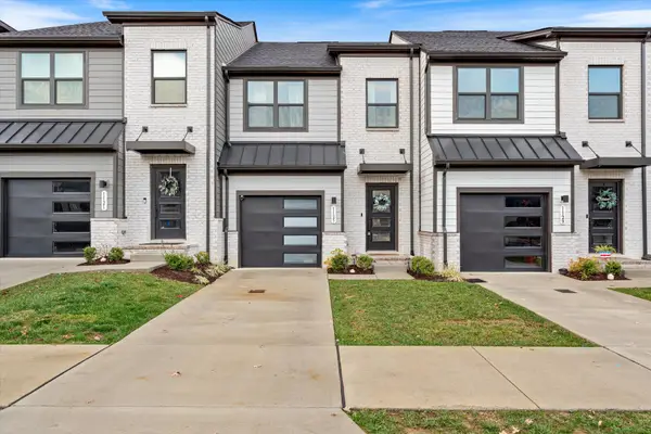 1125 Riverbrook Dr, Gallatin, TN 37066