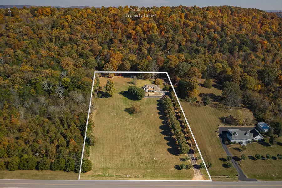 3300 Roberts Matthews Hwy, Sparta, TN 38583 - #3