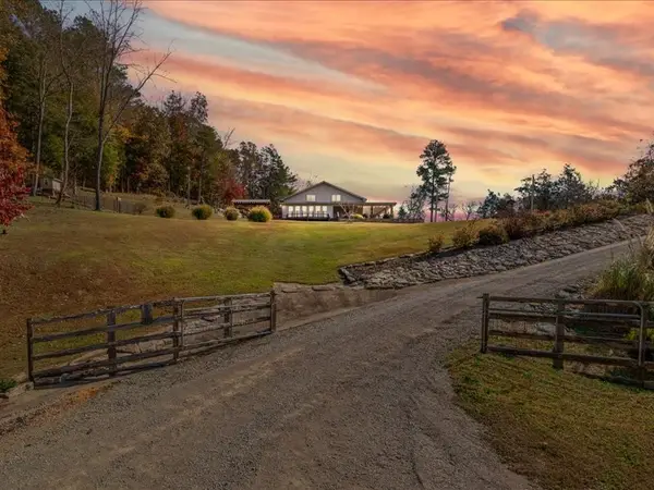 705 Hinson Springs Rd, Lobelville, TN 37097