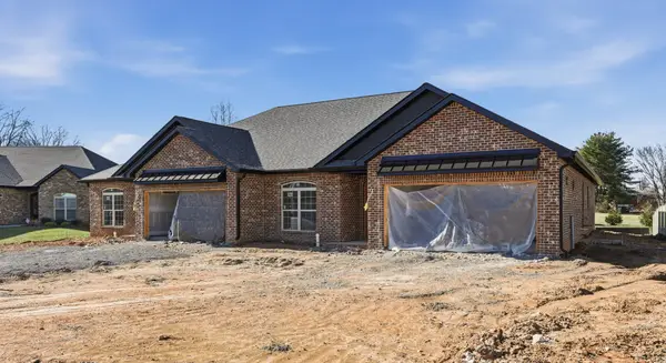 1044 Veridian Dr Unit 19b, Clarksville, TN 37043