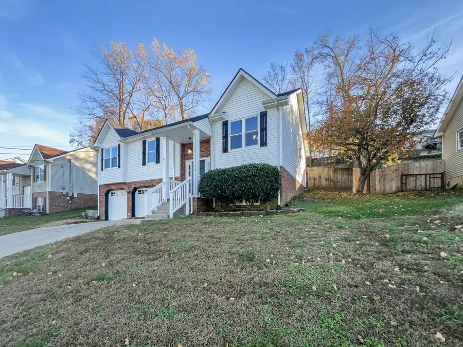 152 Whitehall Dr, Clarksville, TN 37042 - #2