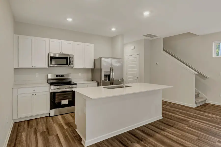 801 Big Bend Ct, White House, TN 37188 - Image #2