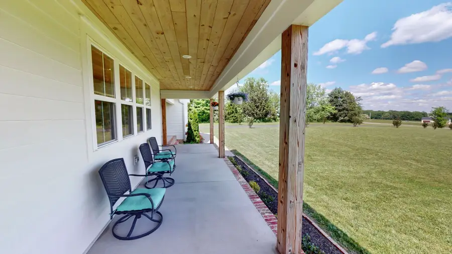 548 Buddy Rd, Burns, TN 37029 - Image #2