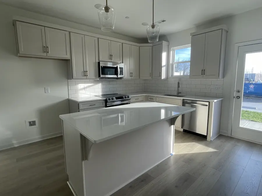 153 Bess Blvd, Spring Hill, TN 37174 - Image #2