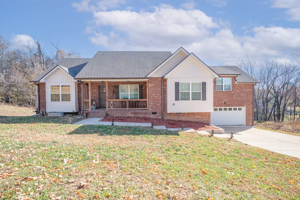 161 Crestview Dr, Lewisburg, TN 37091 - Image #1