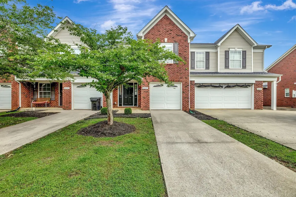 4247 Aurora Cir, Murfreesboro, TN 37127 - Image #1