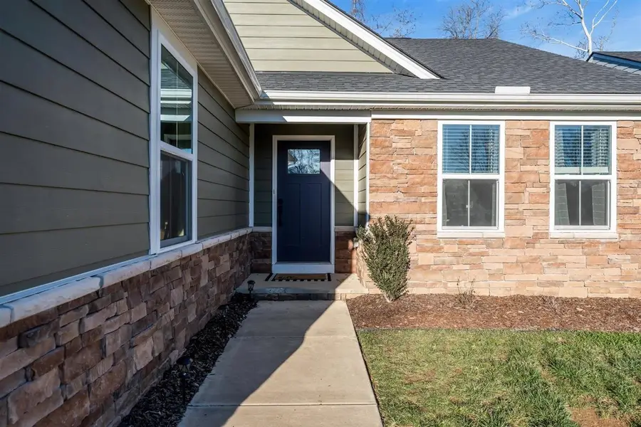 730 Cottage Dr, Columbia, TN 38401 - #3