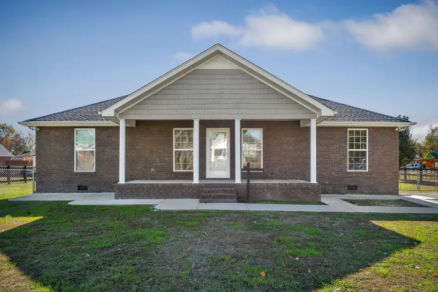 613 Ginger Dr, Smithville, TN 37166 - Image #2