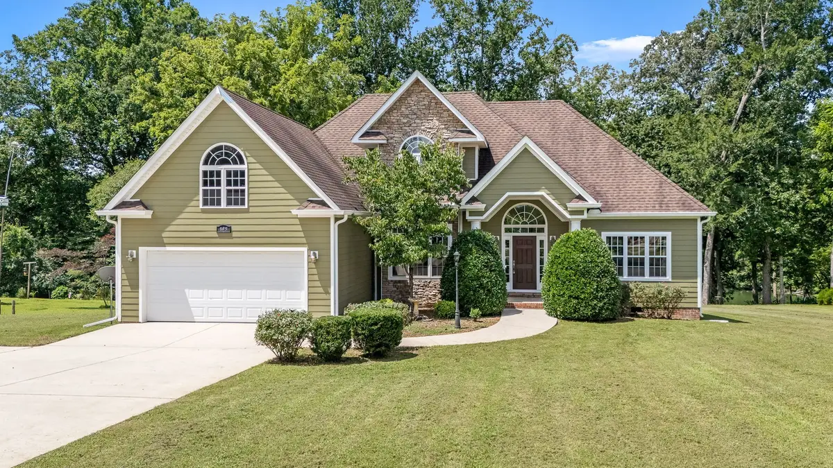 995 Dripping Springs Rd, Winchester, TN 37398 - Image #1